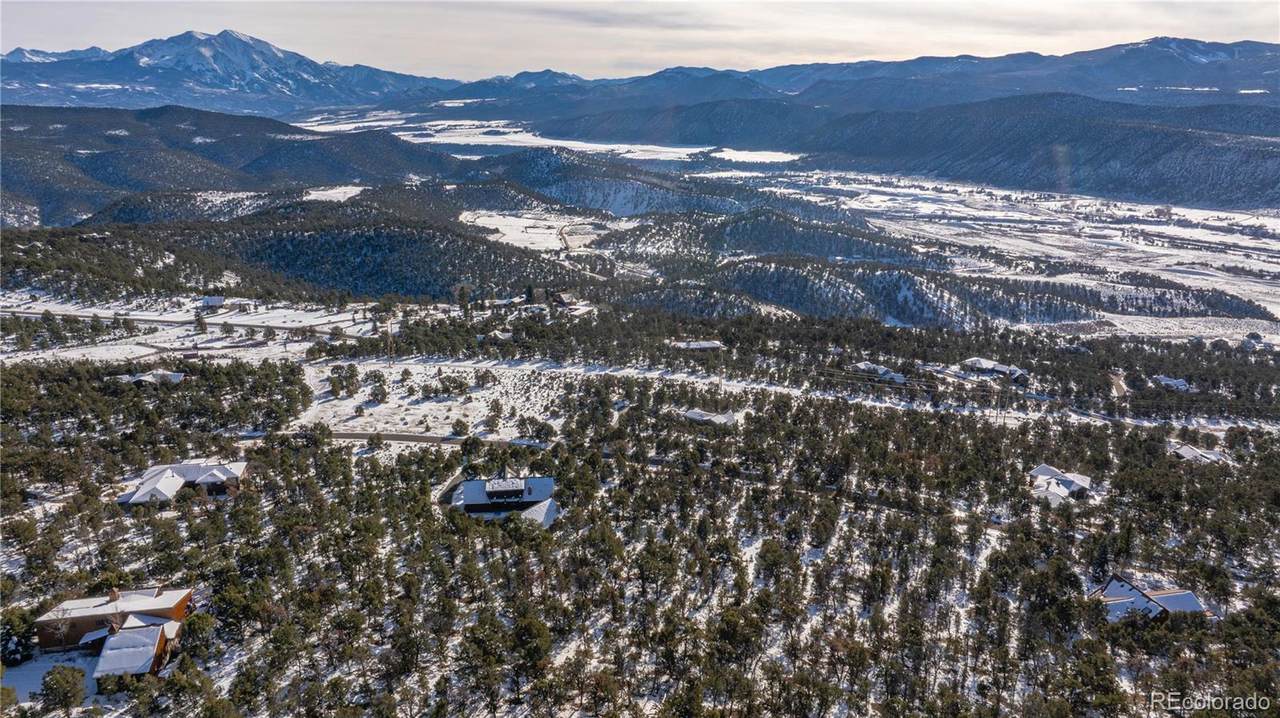 137 Cedar Cove - Photo 1