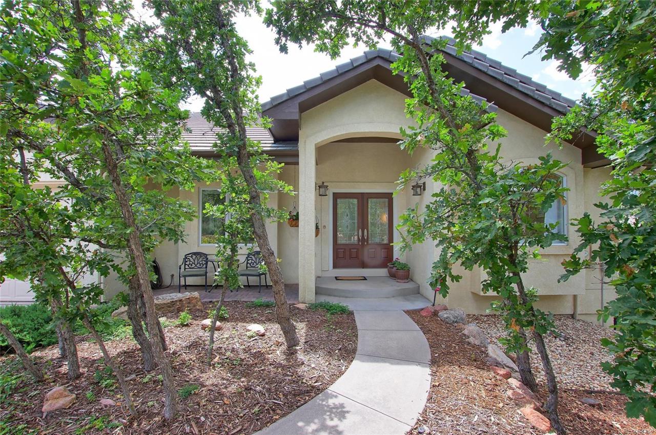15 Lone Pine Way - Photo 1