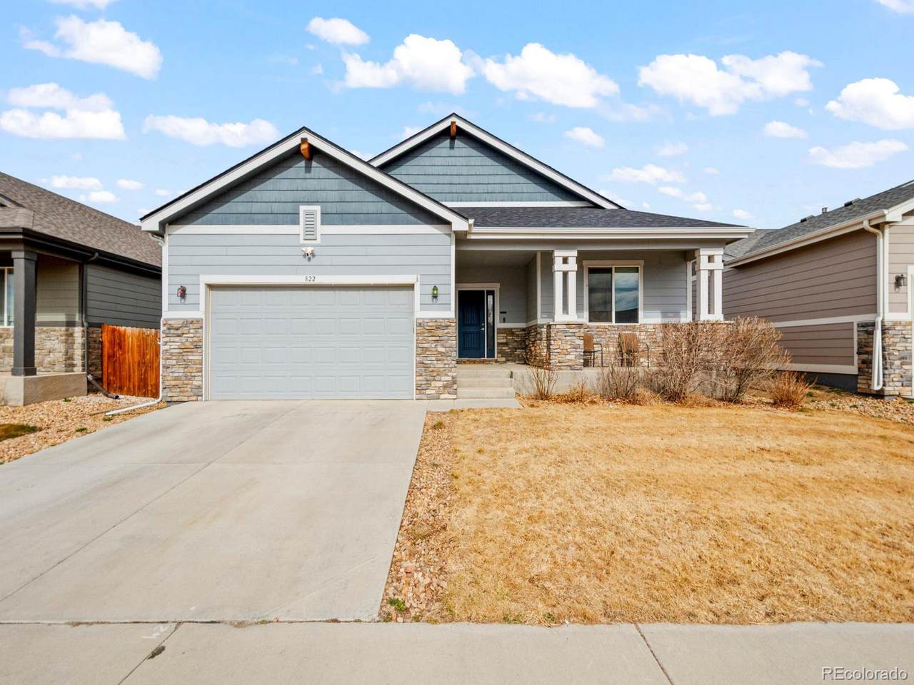 822 Settlers Drive - Photo 1