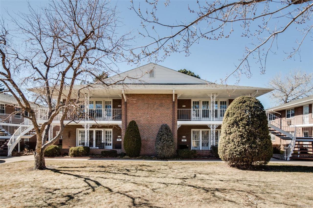 3910 Evans Avenue - Photo 1
