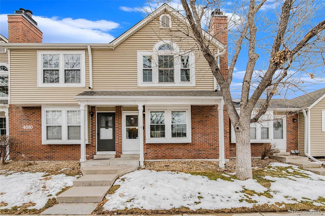 4010 94th Avenue - Photo 1