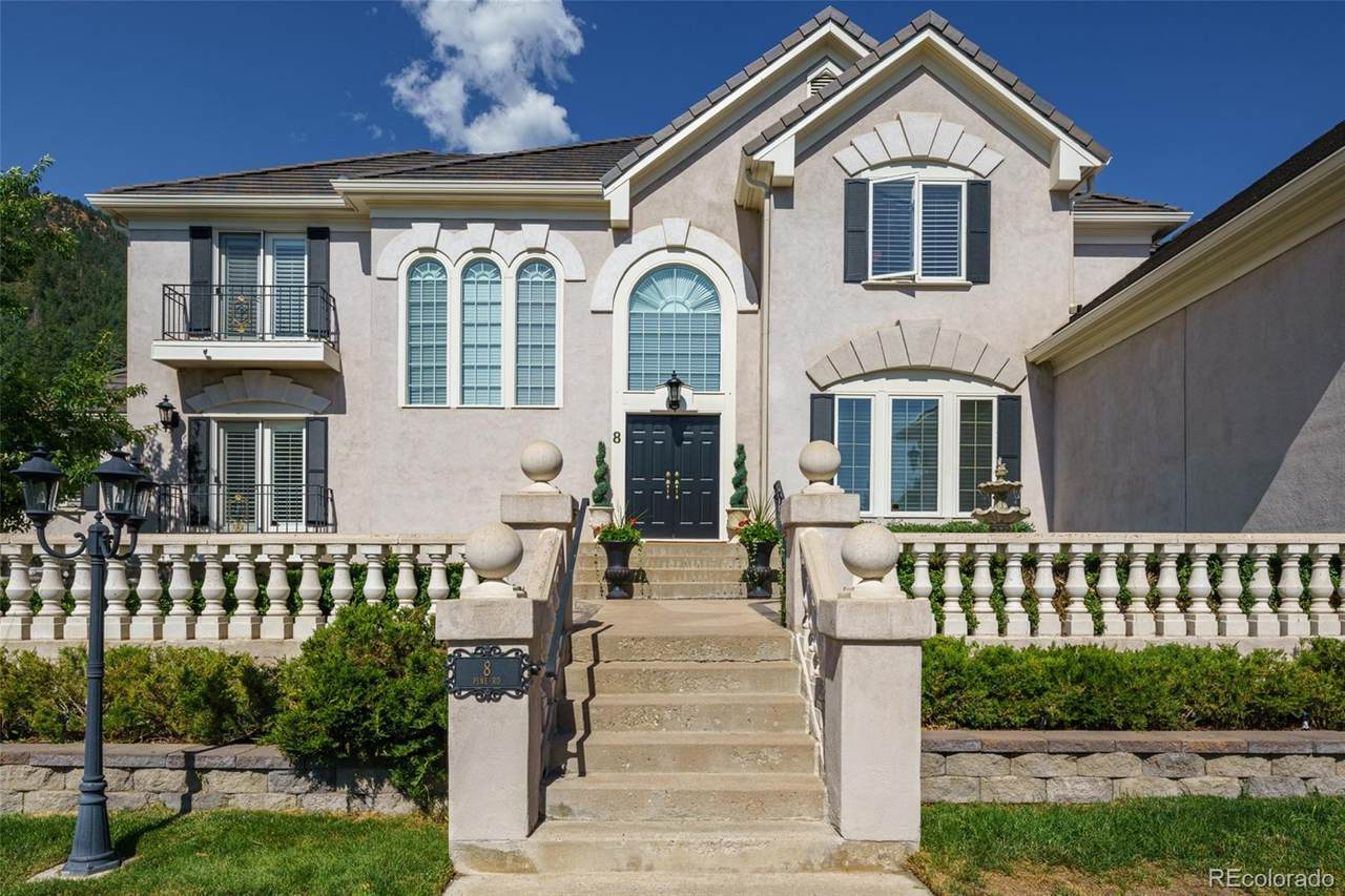 8 Pine Road - Photo 1