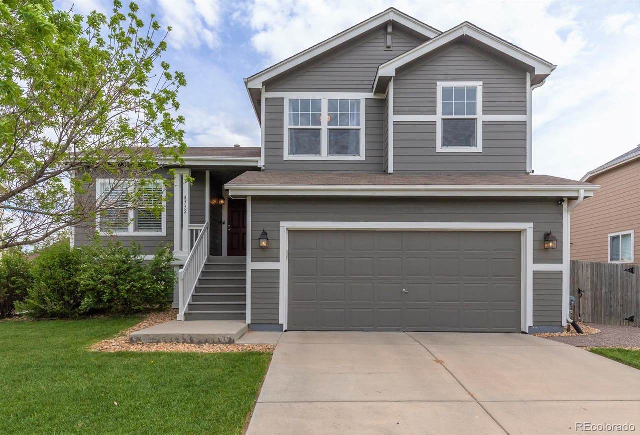 4332 Mt Lincoln Street - Photo 1