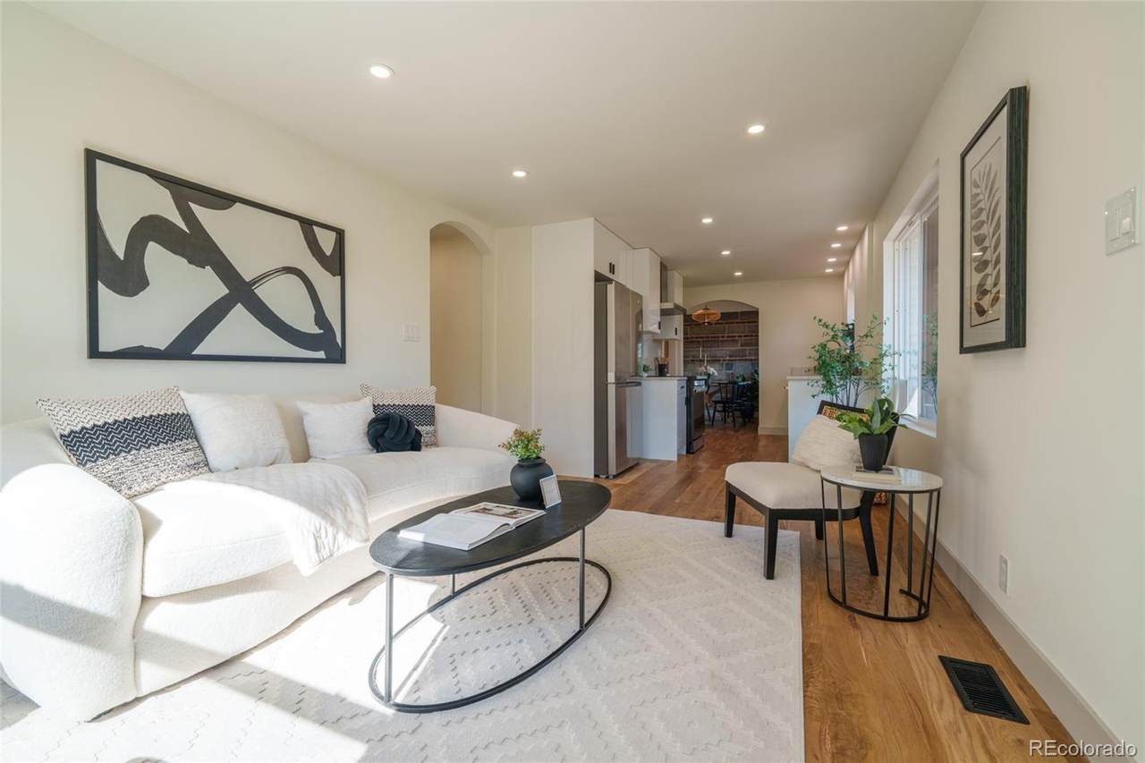 3055 Ivanhoe Street - Photo 1