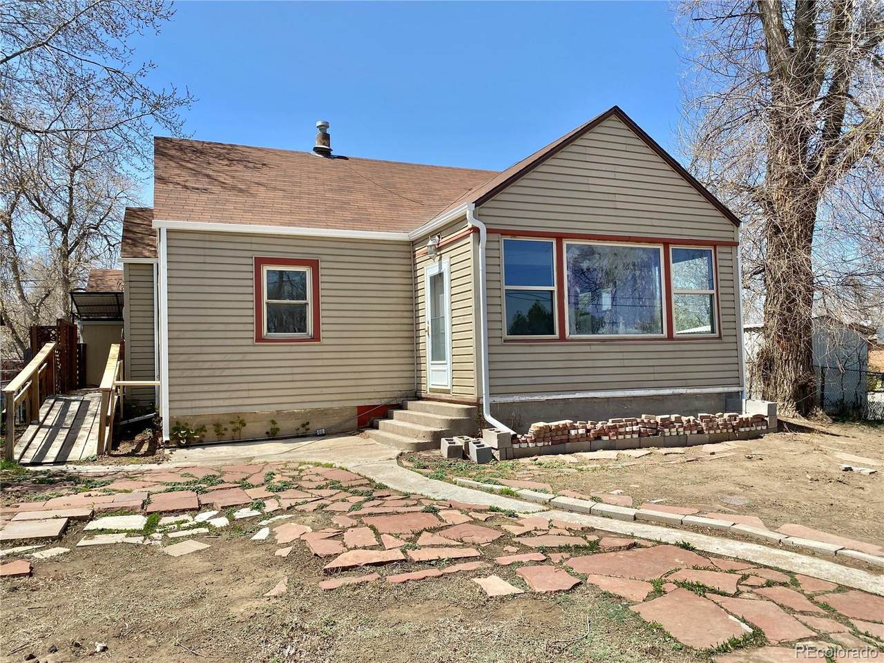 501 Navajo Street - Photo 1