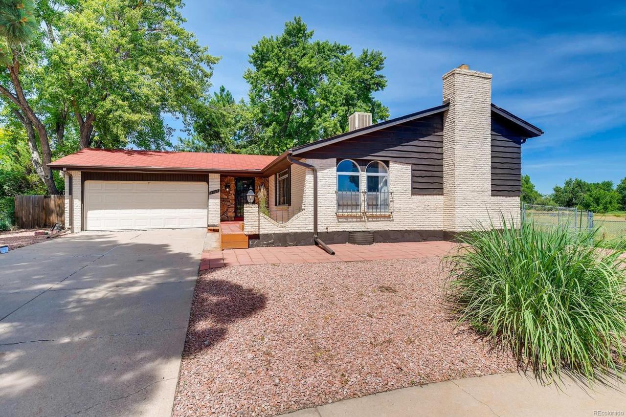 3005 Elmira Court - Photo 1