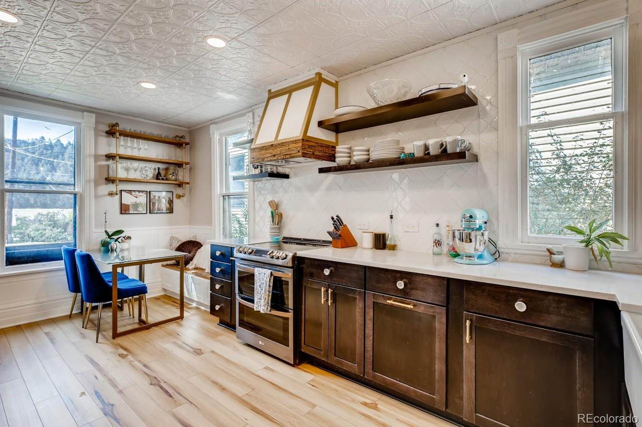 835 Colorado Boulevard - Photo 1