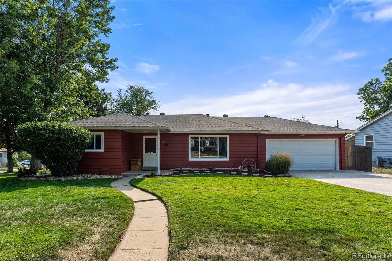 5427 Louthan Way - Photo 1