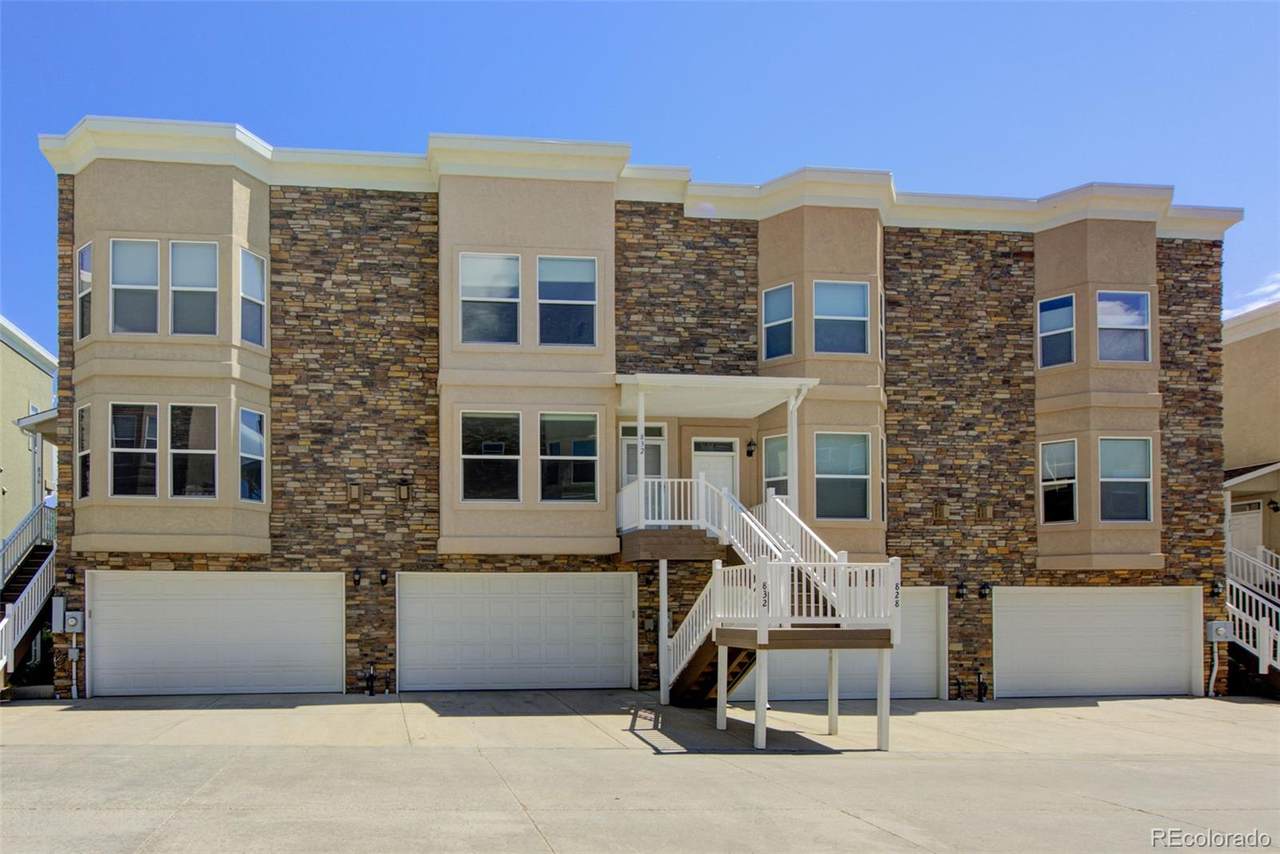 832 Vernon Drive - Photo 1