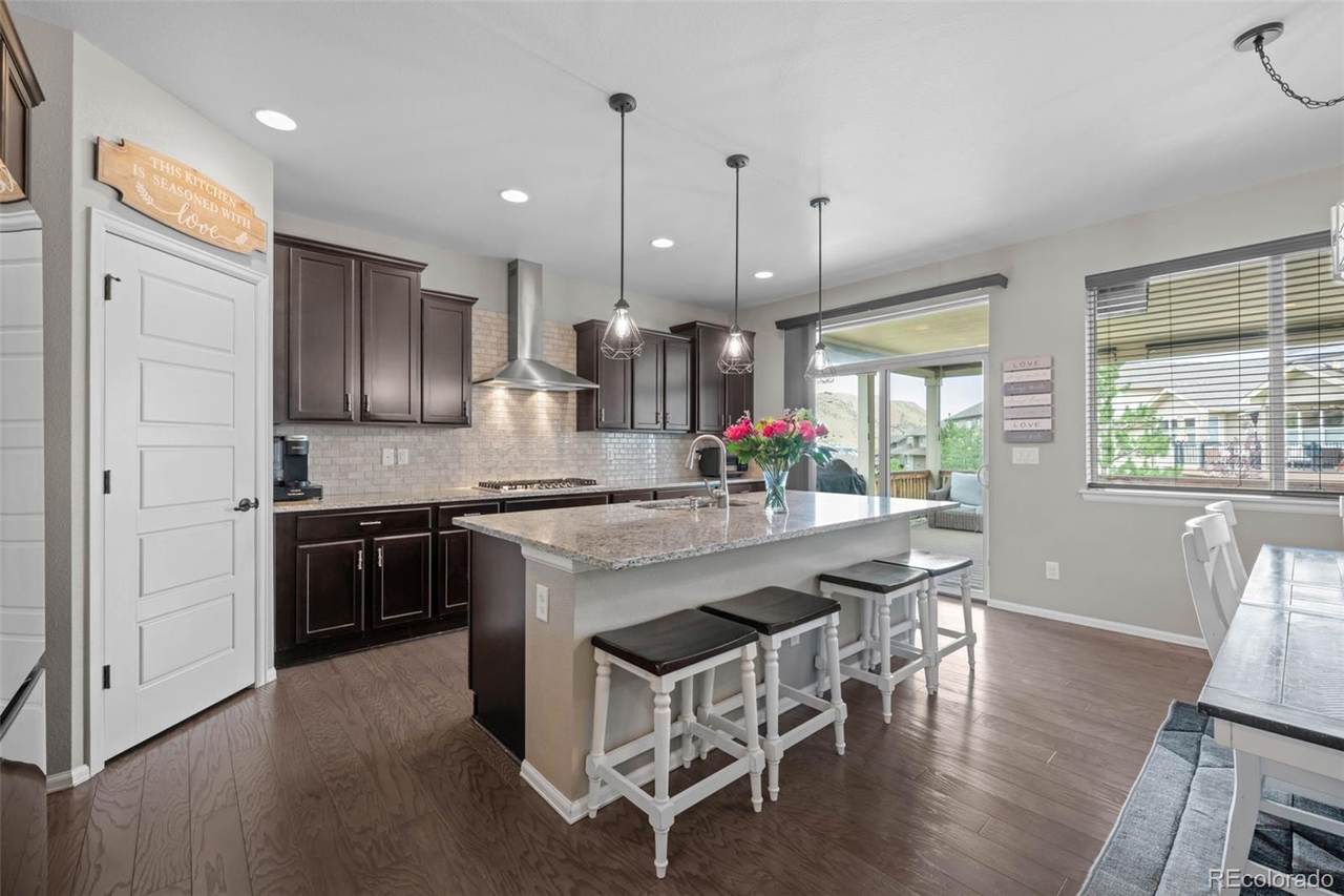 537 Sage Grouse Circle - Photo 1