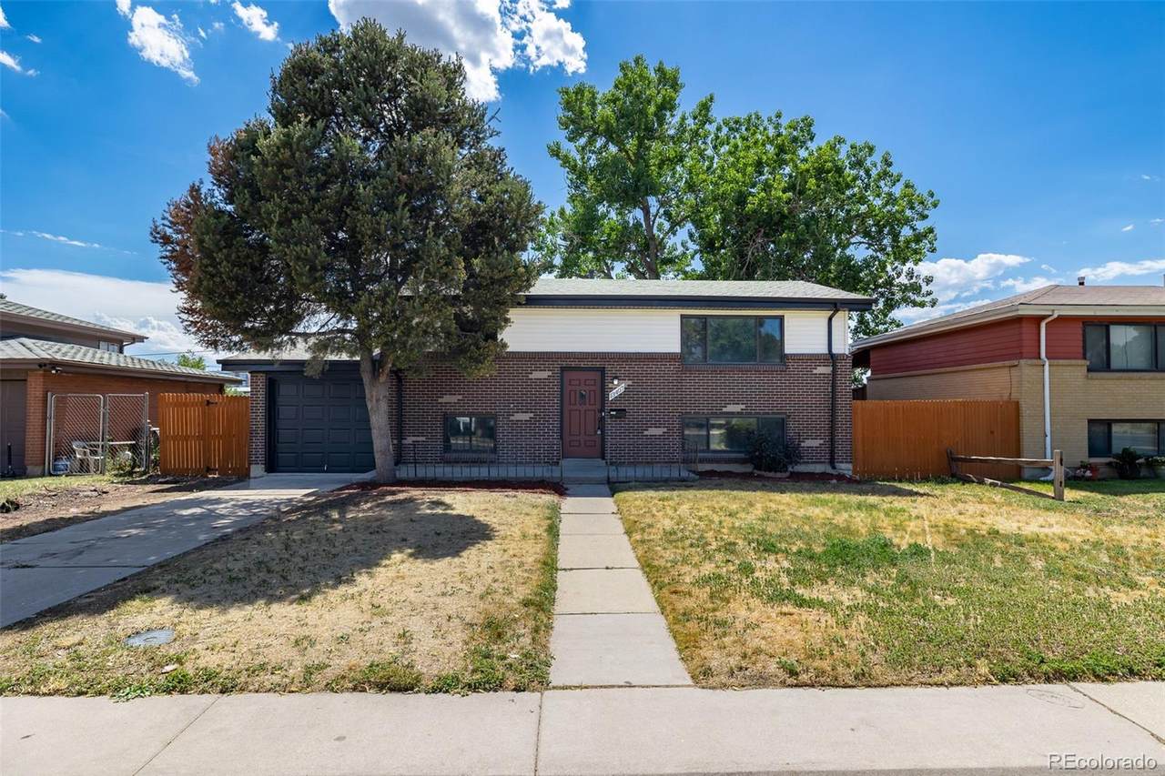 13407 Fitzsimons Way - Photo 1