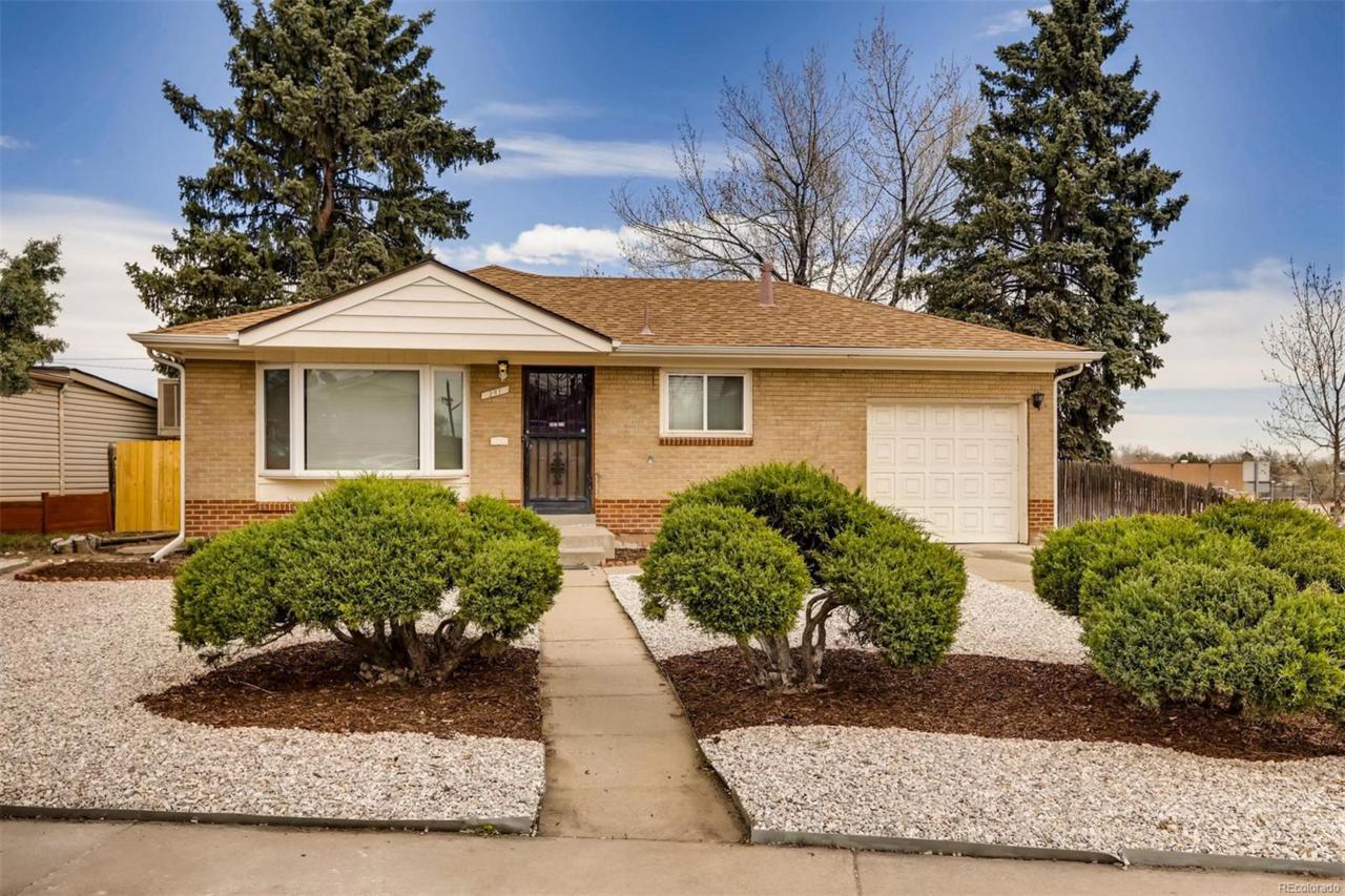 341 105th Avenue - Photo 1