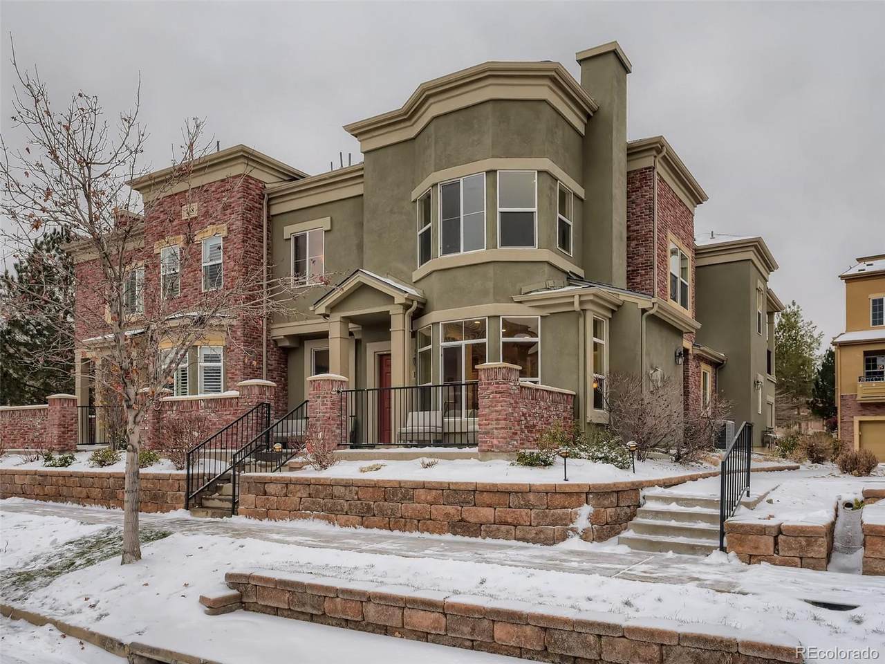 768 Brookhurst Avenue - Photo 1