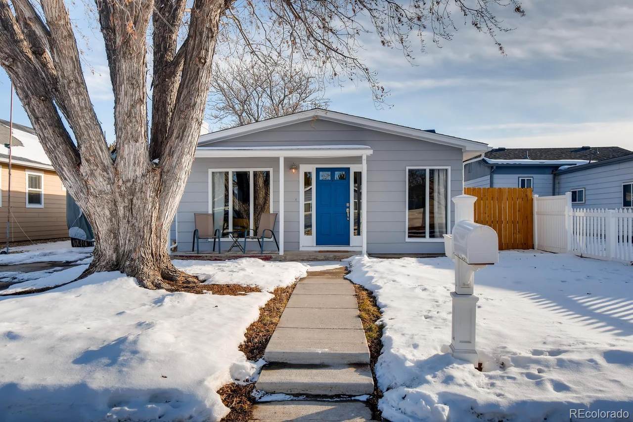 208 5th Street - Photo 1