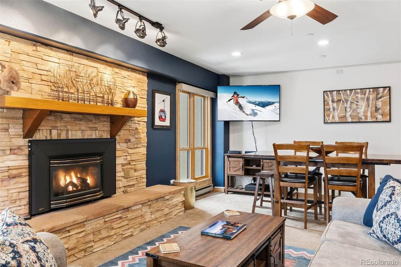 645 Park Avenue - Photo 1