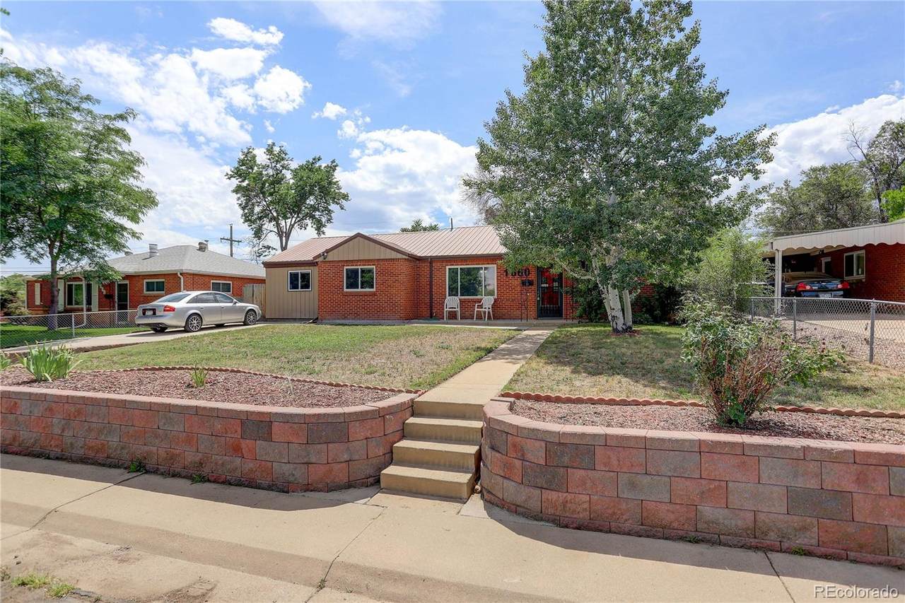 1660 Carrol Court - Photo 1