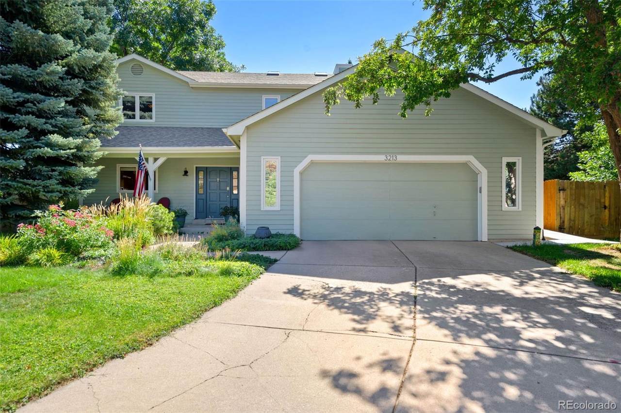 3213 Greenwood Court - Photo 1