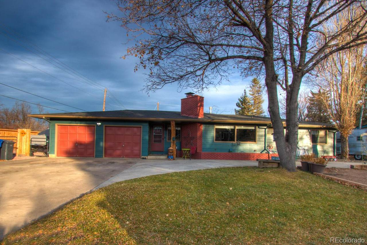 2812 Lake Drive - Photo 1
