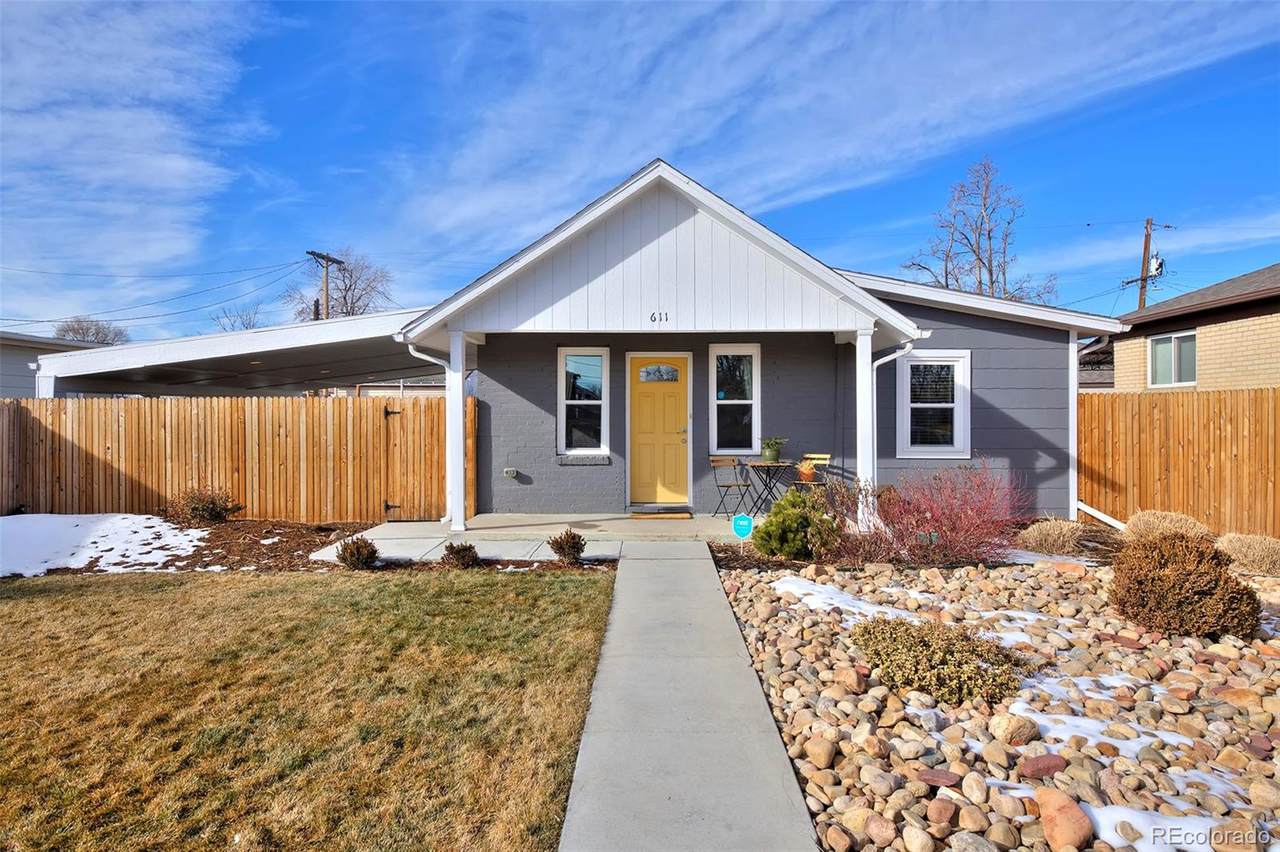 611 Stuart Street - Photo 1