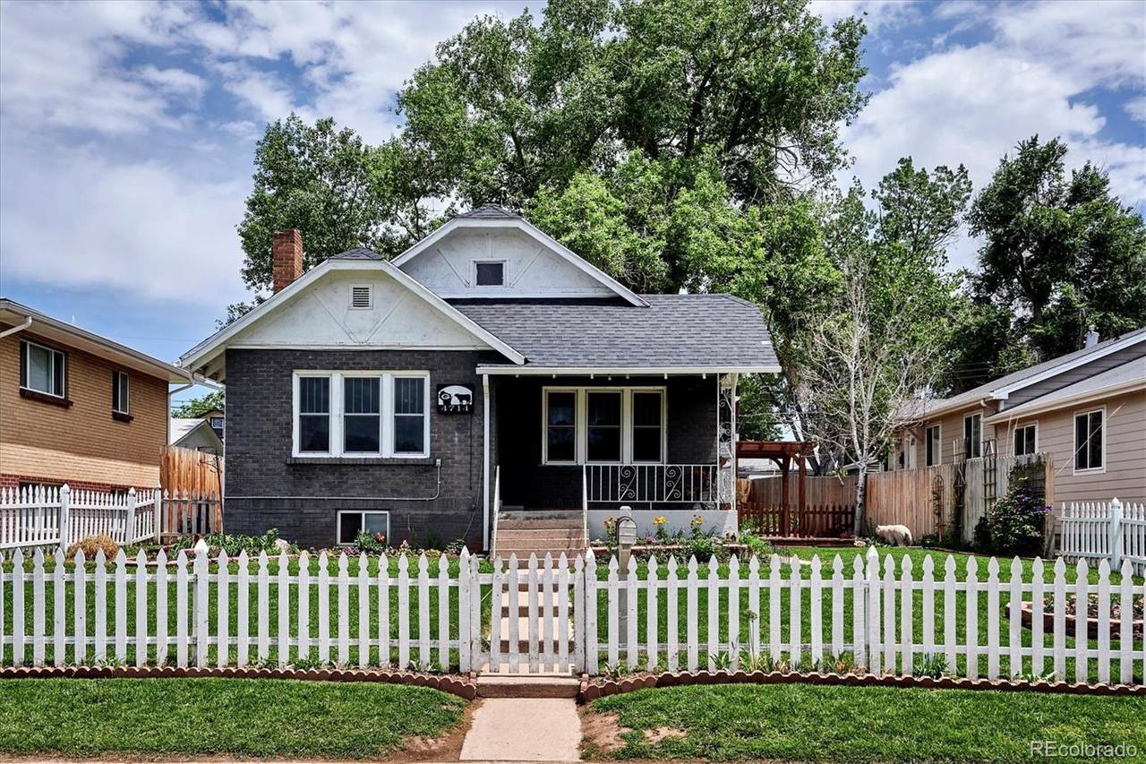 4714 Lincoln Street - Photo 1