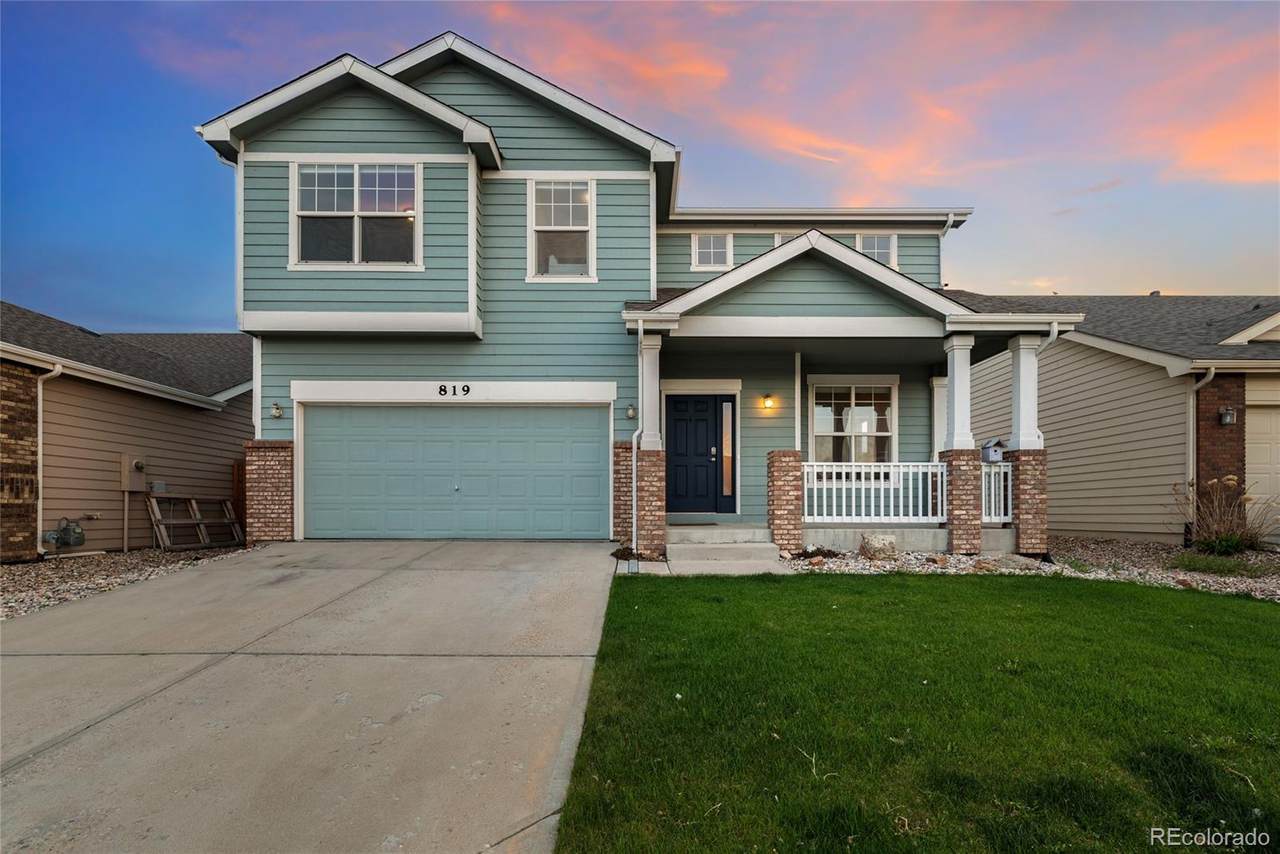 819 Bluegrass Way - Photo 1