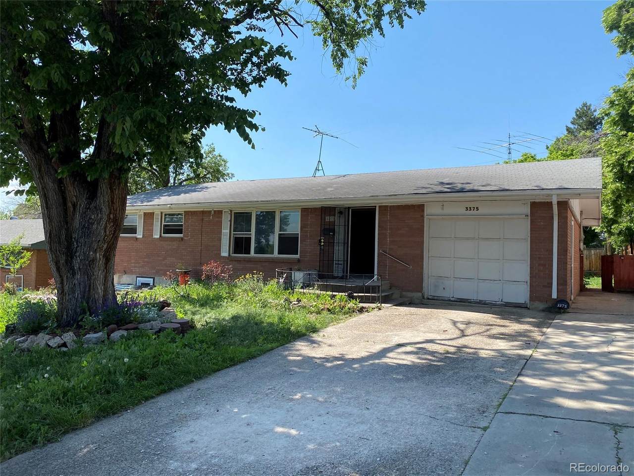 3375 94th Avenue - Photo 1