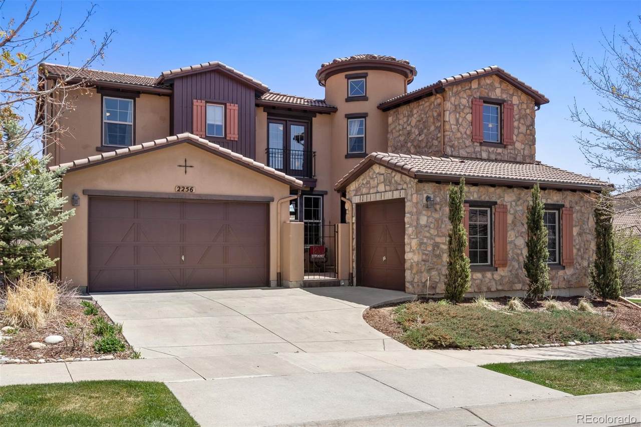 2256 Loveland Street - Photo 1