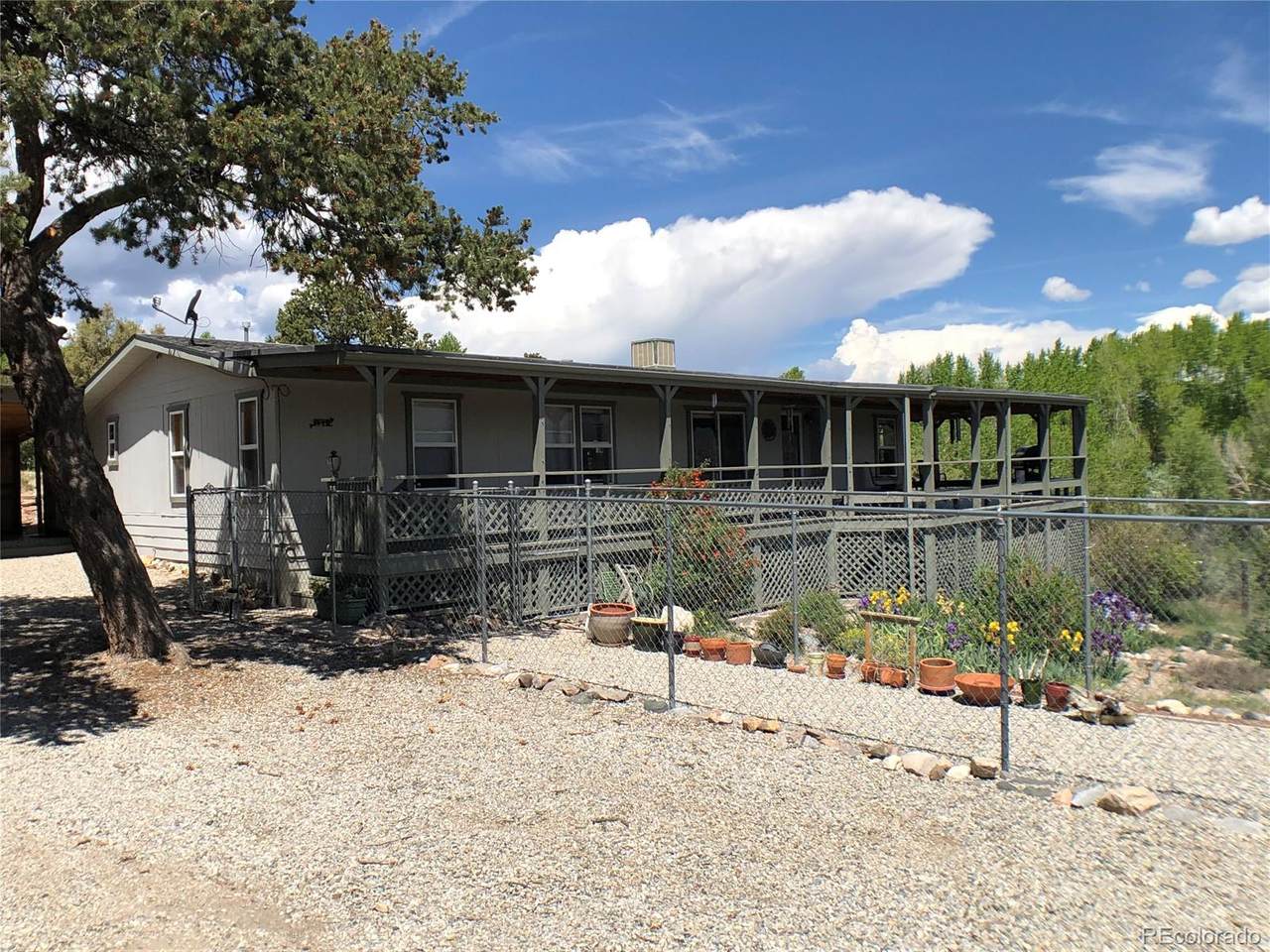 236 Boreen Way - Photo 1