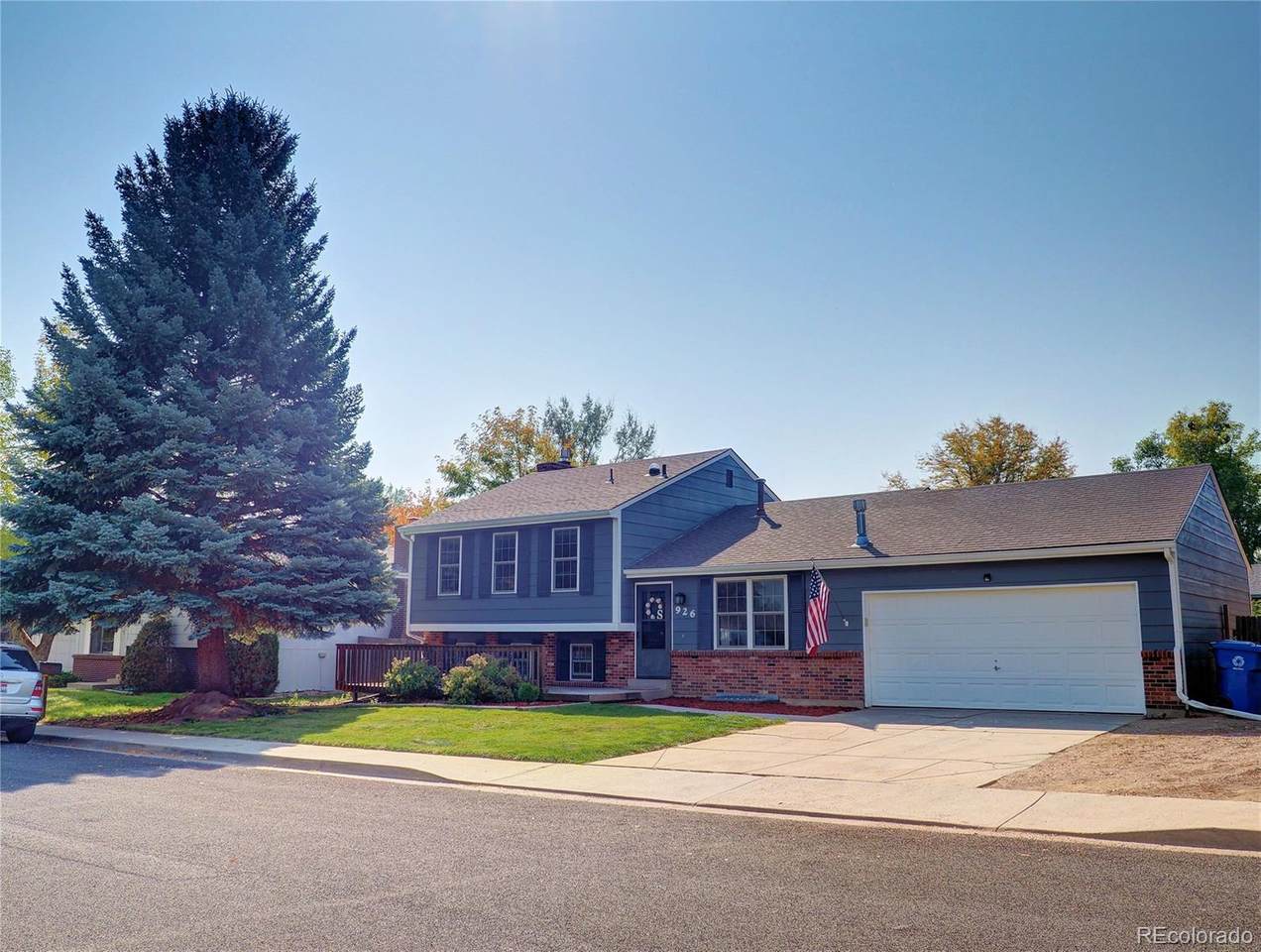 926 Cottonwood Drive - Photo 1