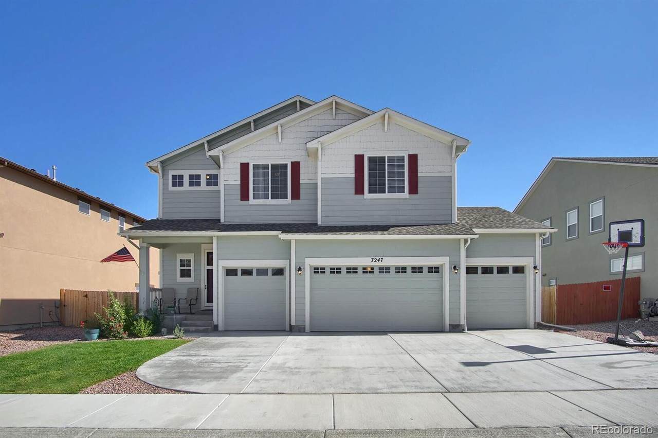 7247 Dutch Loop - Photo 1