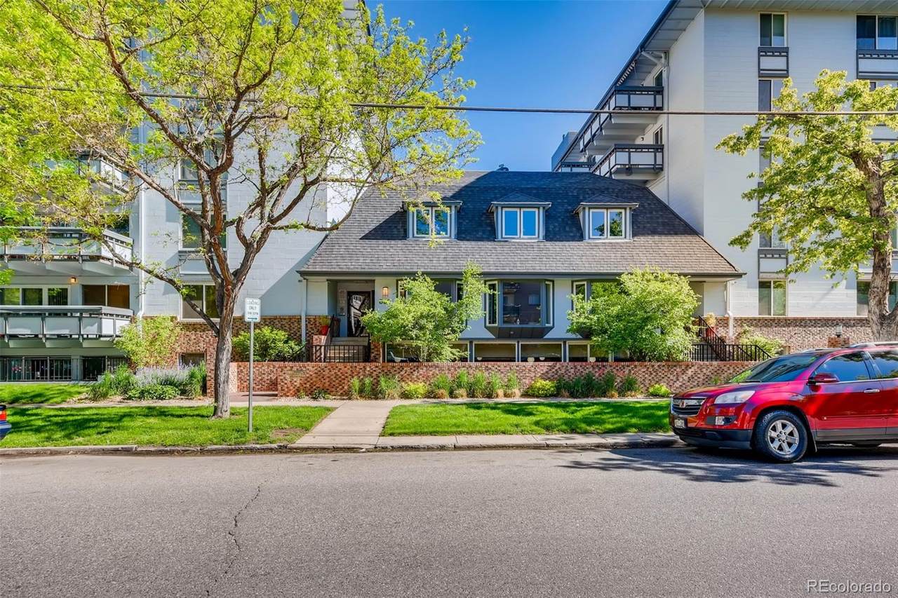 555 10th Avenue - Photo 1