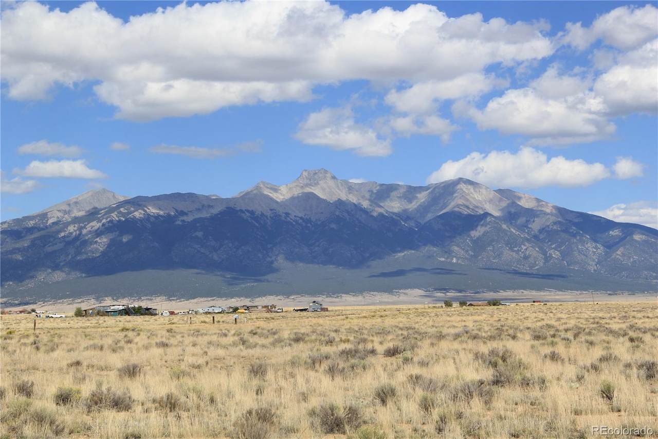 000 Colorado Springs Avenue - Photo 1