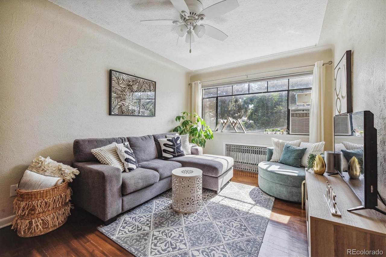 1130 Pennsylvania Street - Photo 1