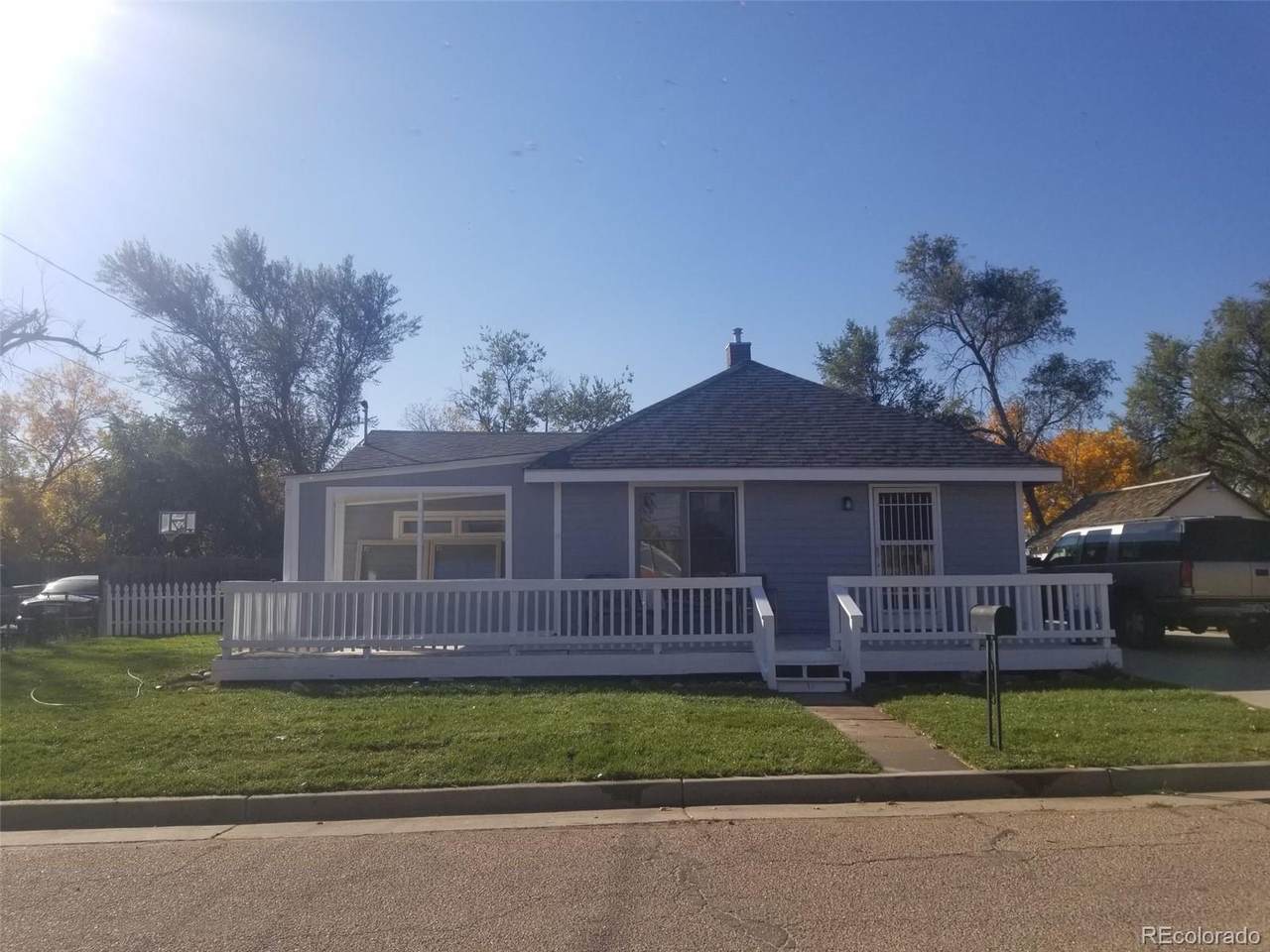 639 Grand Avenue - Photo 1