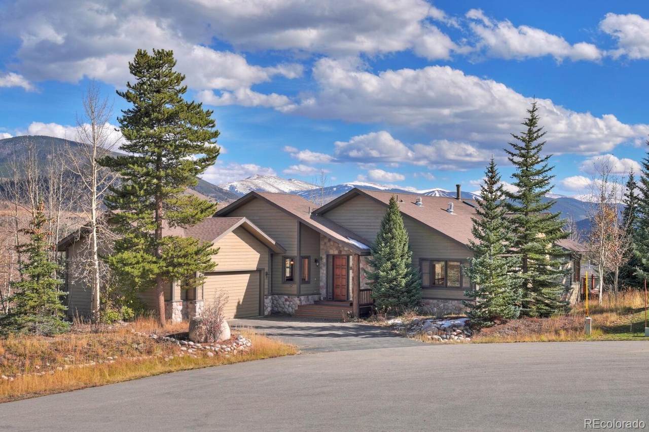 715 Eveningstar Court - Photo 1