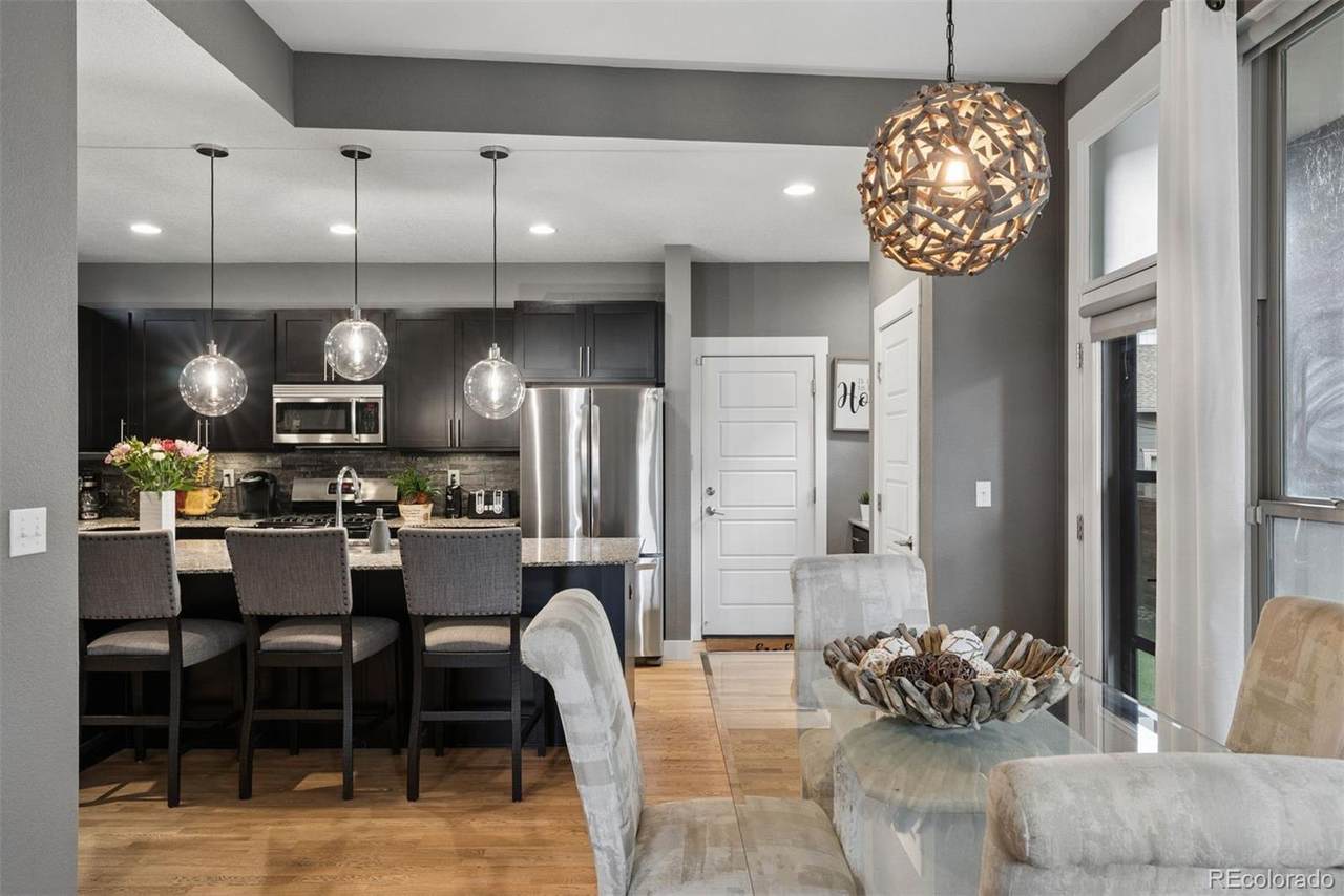 https://bt-photos.global.ssl.fastly.net/metrolist/1280_boomver_1_7100370-1.jpg