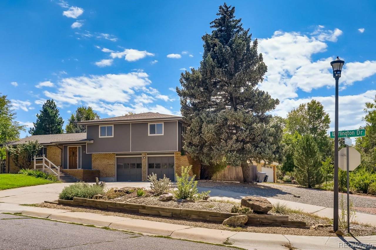 19 Burlington Drive - Photo 1