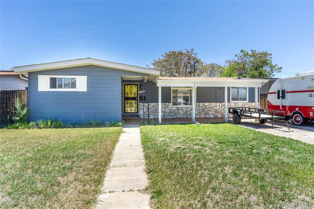 7510 Monaco Street - Photo 1
