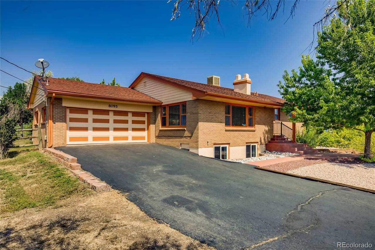 8095 108th Avenue - Photo 1