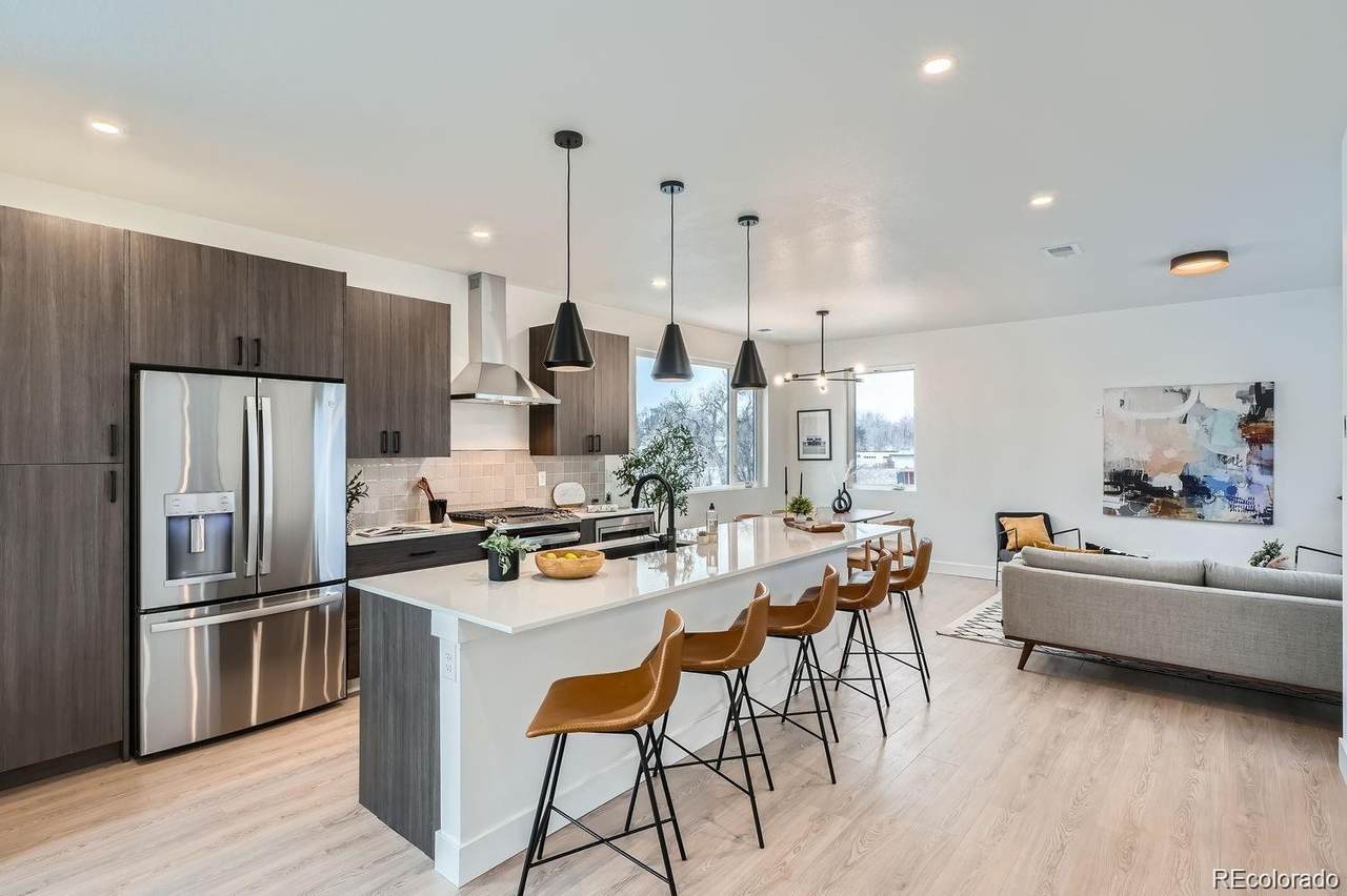 10151 38th Ave - Photo 1