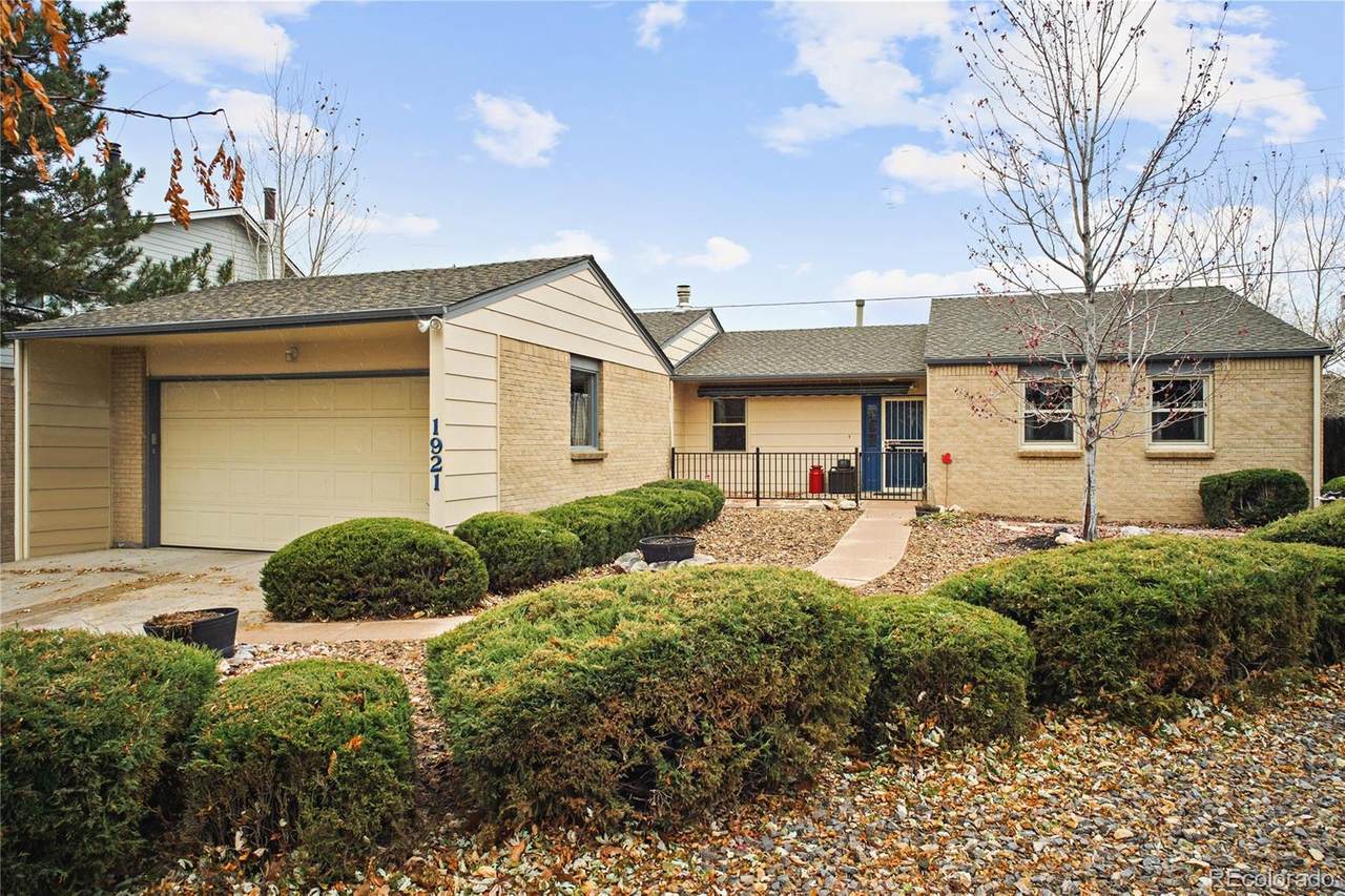 1921 Hoyt Way - Photo 1
