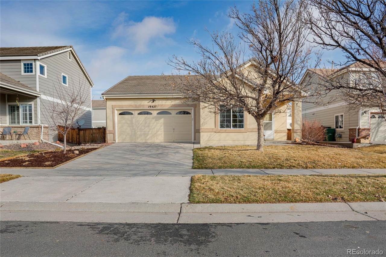 19427 58th Place - Photo 1