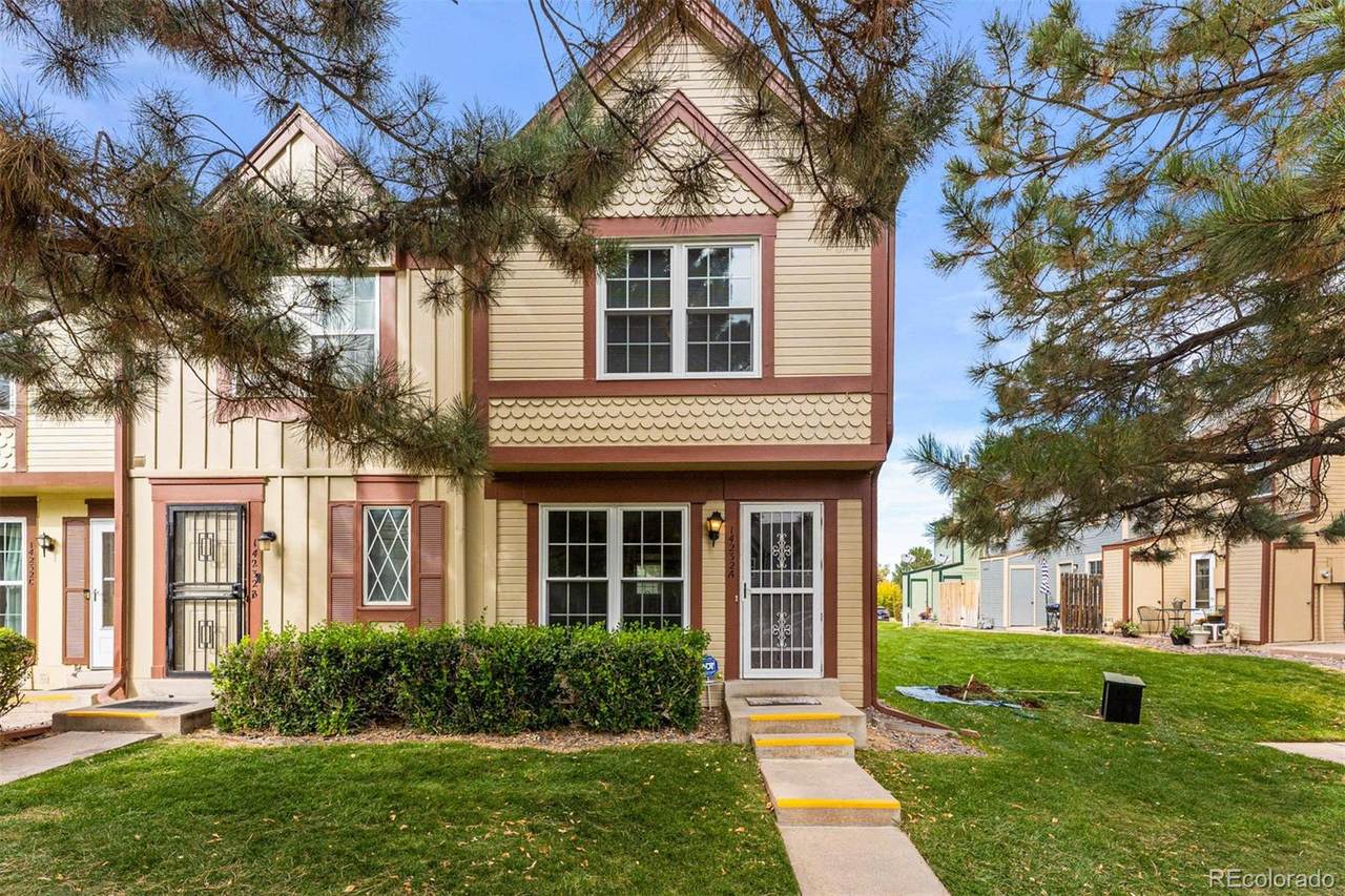 14232 Hawaii Circle - Photo 1