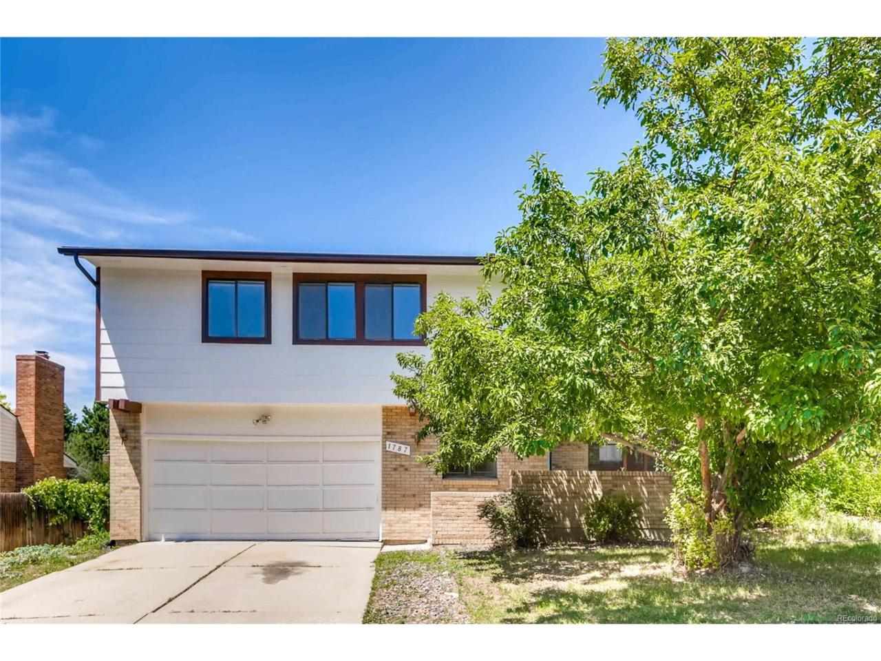 1787 Jamison Avenue - Photo 1