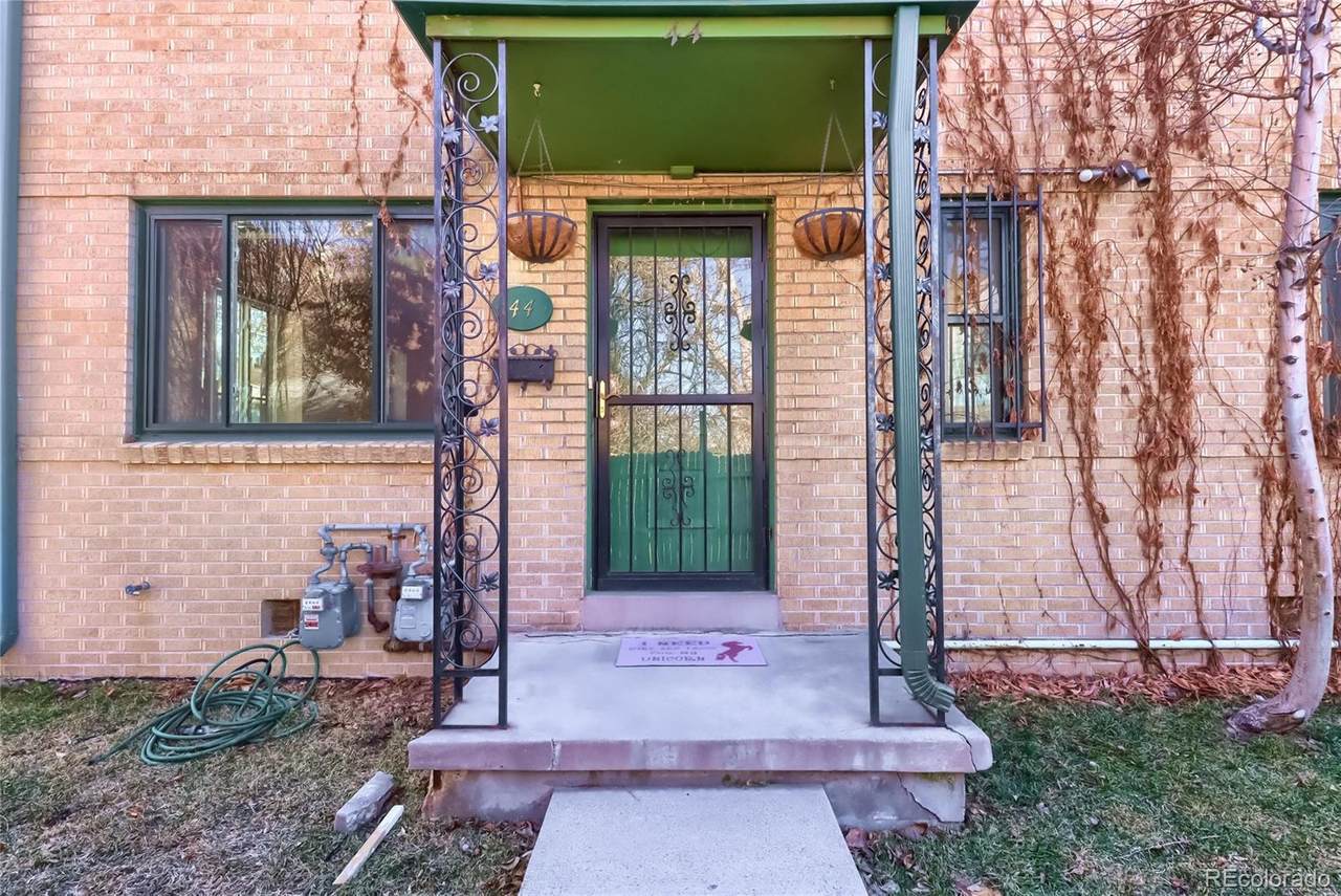 44 Washington Street - Photo 1