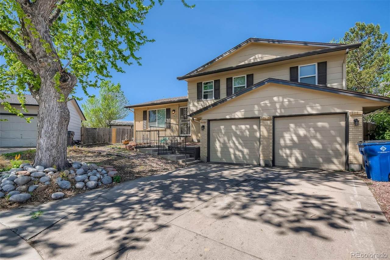 1817 Kittredge Street - Photo 1