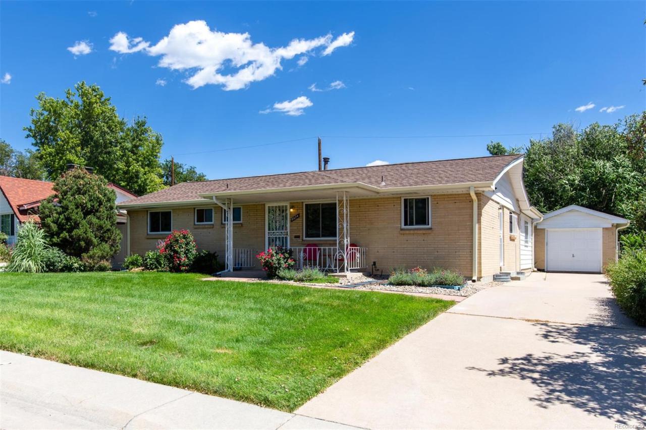 6424 Newland Street - Photo 1
