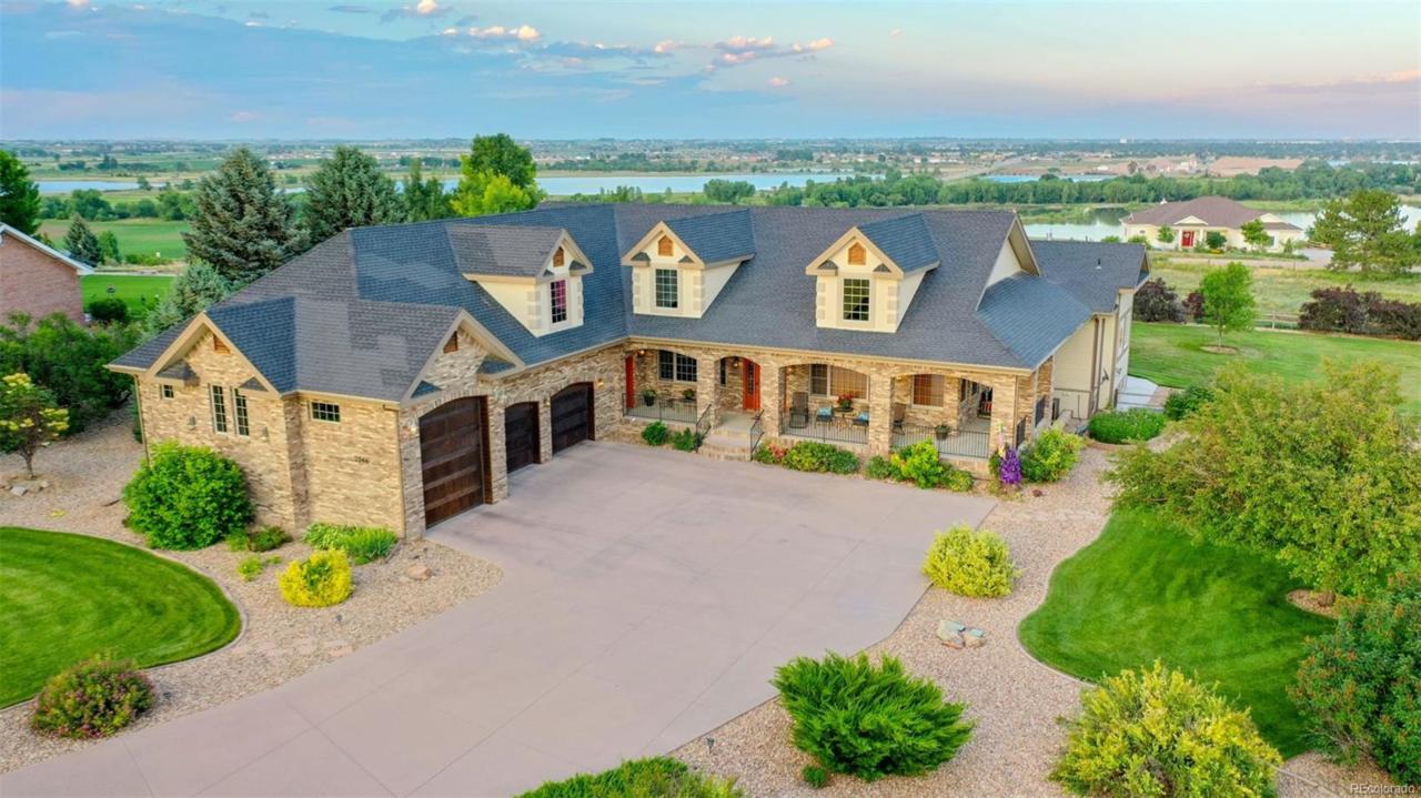 7746 Park Ridge Circle - Photo 1