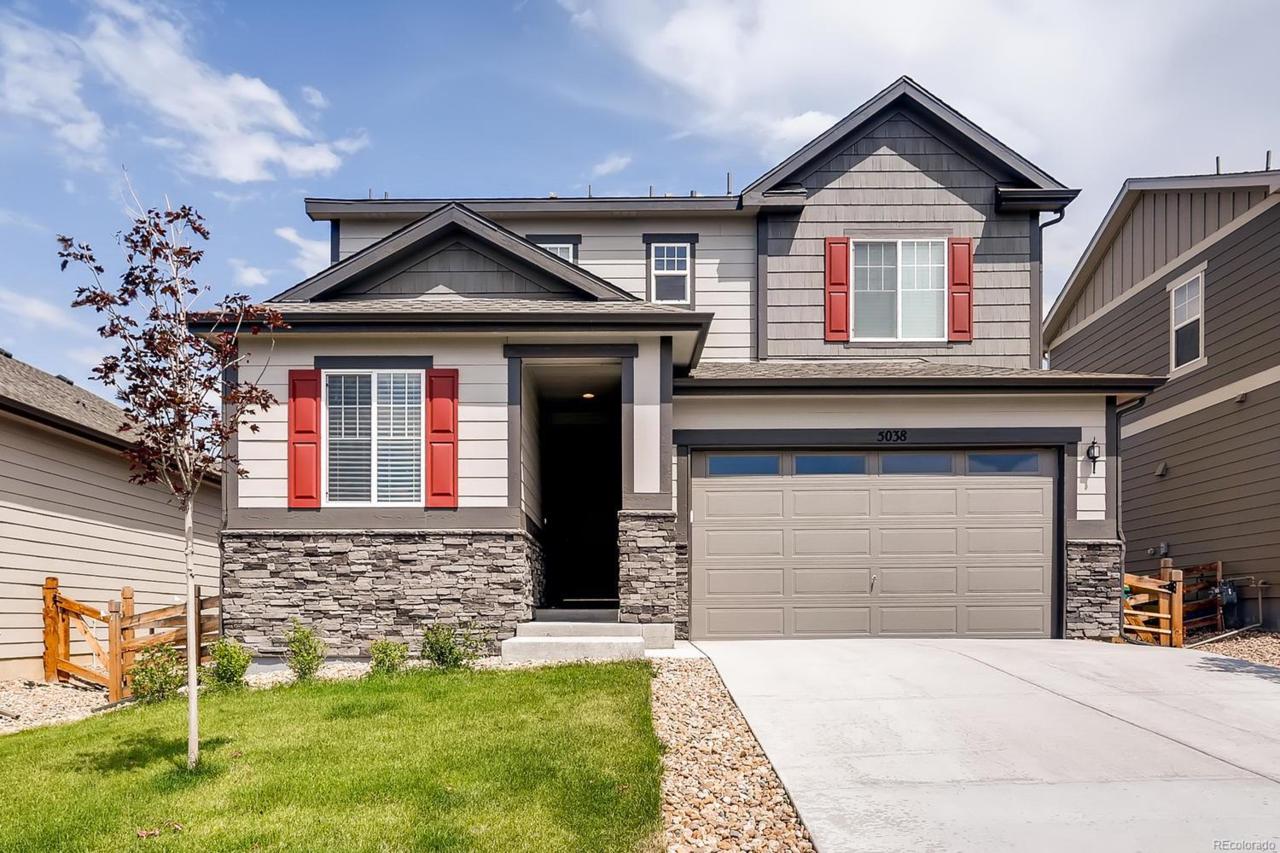 5038 Wenatchee Street - Photo 1
