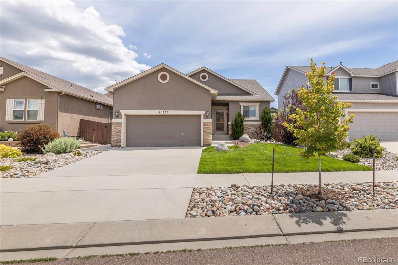 10733 Echo Canyon Drive - Photo 1
